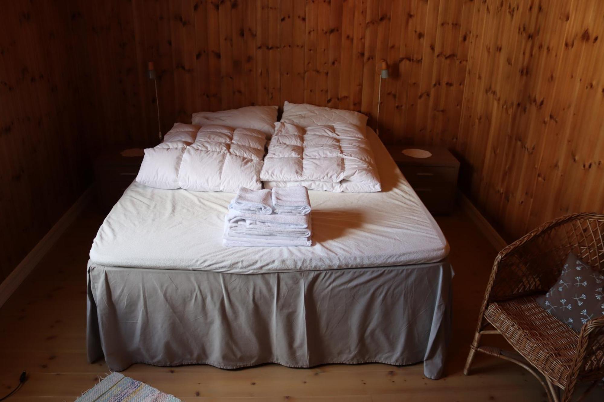 Valen Cabins In Reine Esterno foto