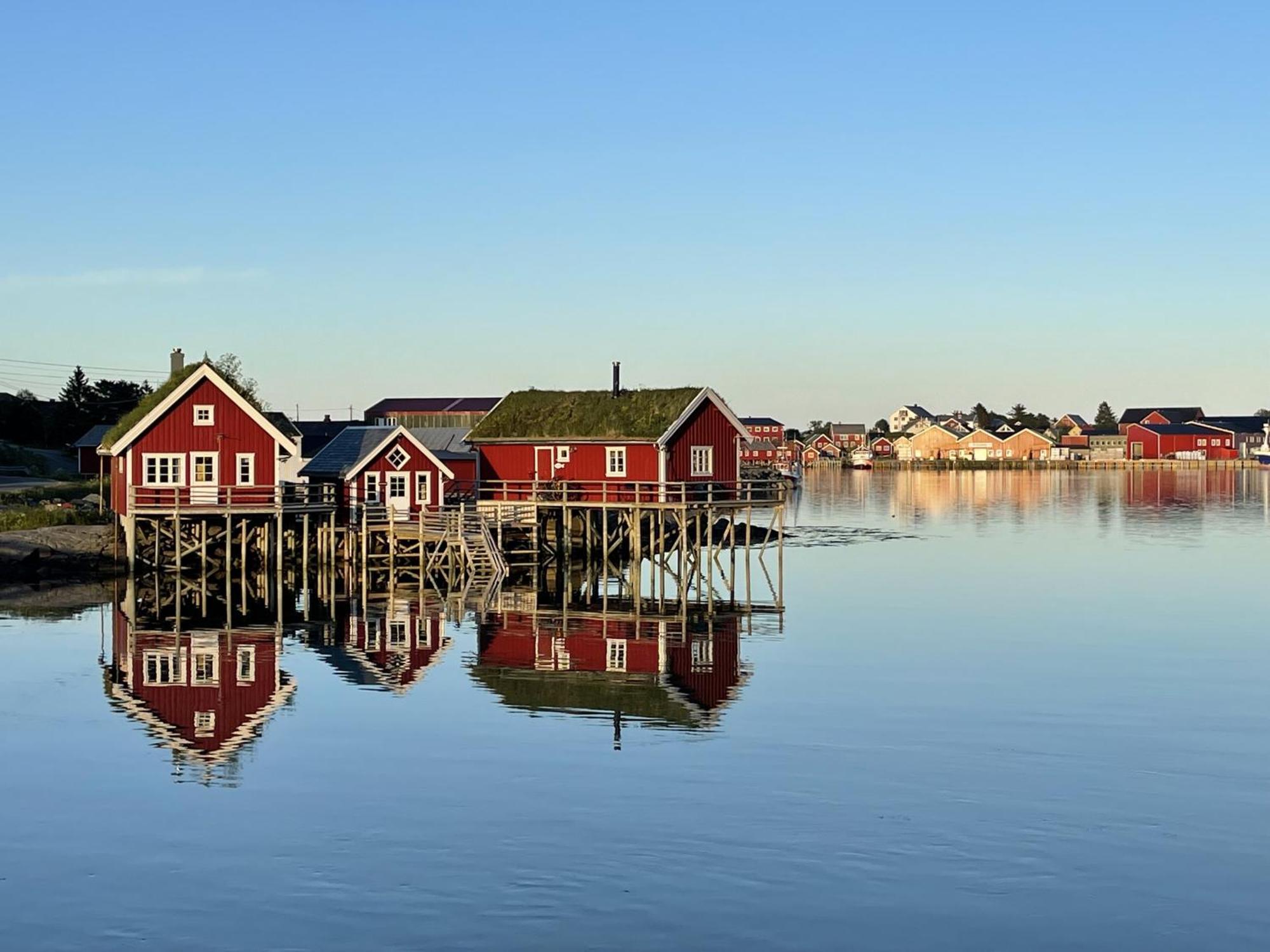 Valen Cabins In Reine Esterno foto