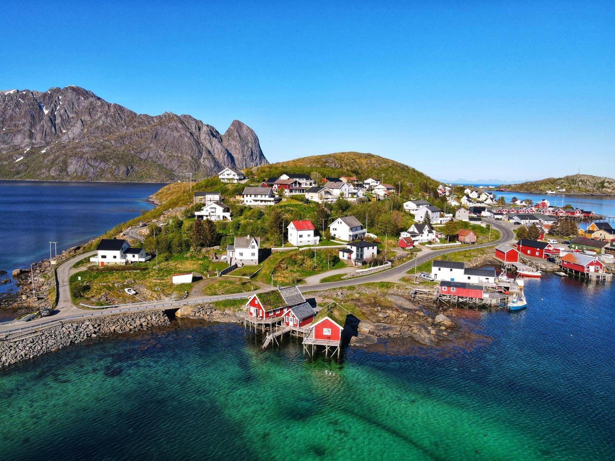 Valen Cabins In Reine Esterno foto
