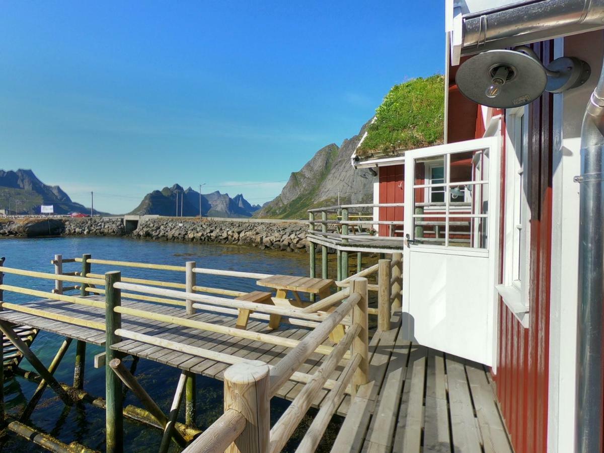 Valen Cabins In Reine Esterno foto